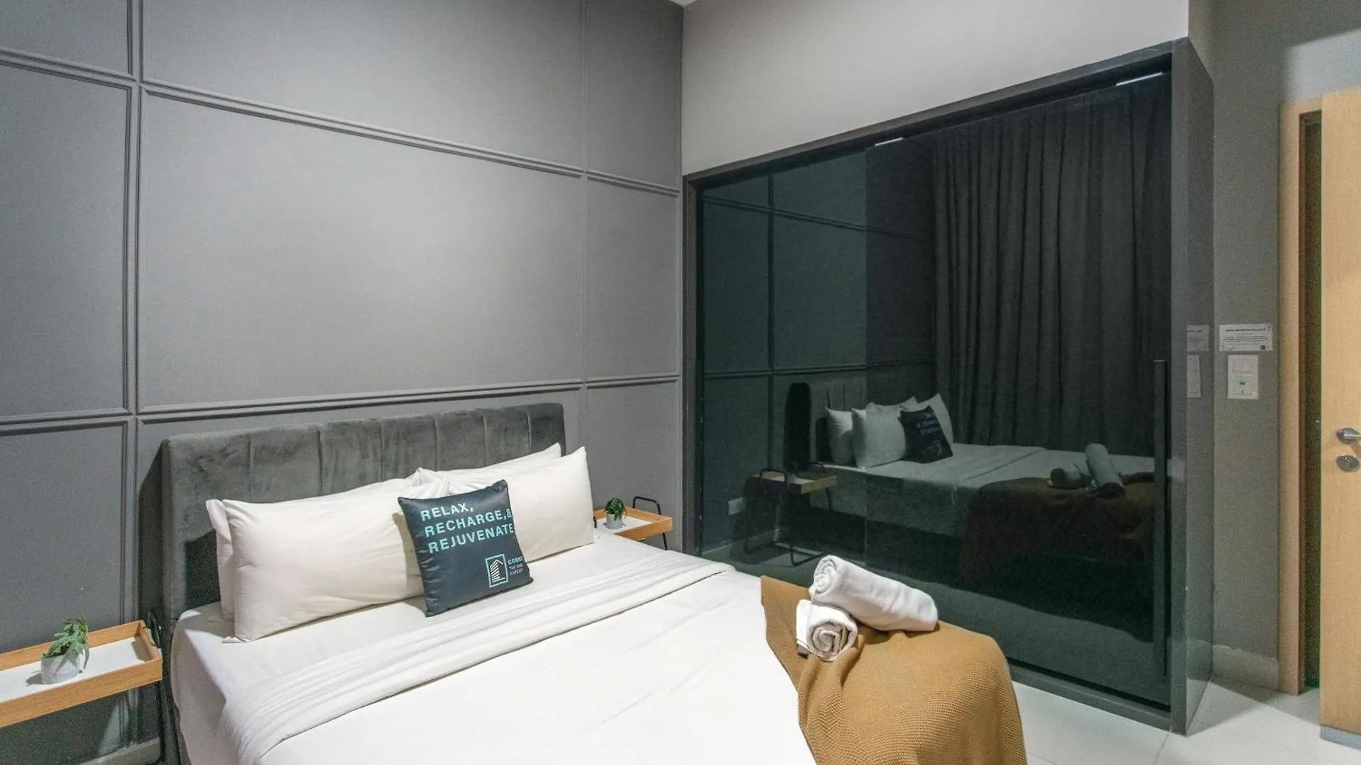 Apartament The Colony & Luxe Kuala Lumpur With Klcc View Skypool By Cobnb Malezja