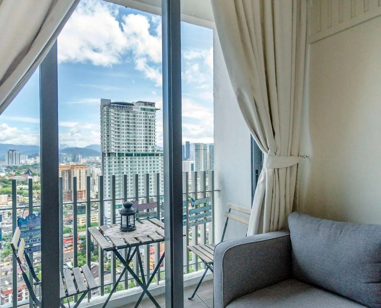 The Colony & Luxe Kuala Lumpur With Klcc View Skypool By Cobnb 0*,